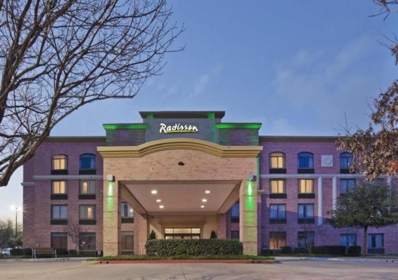 Radisson Hotel Dallas North-แอดดิสัน ภายนอก รูปภาพ